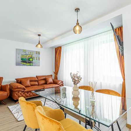 Cozy Brand New Boutique Aparthotel บราชอฟ ภายนอก รูปภาพ