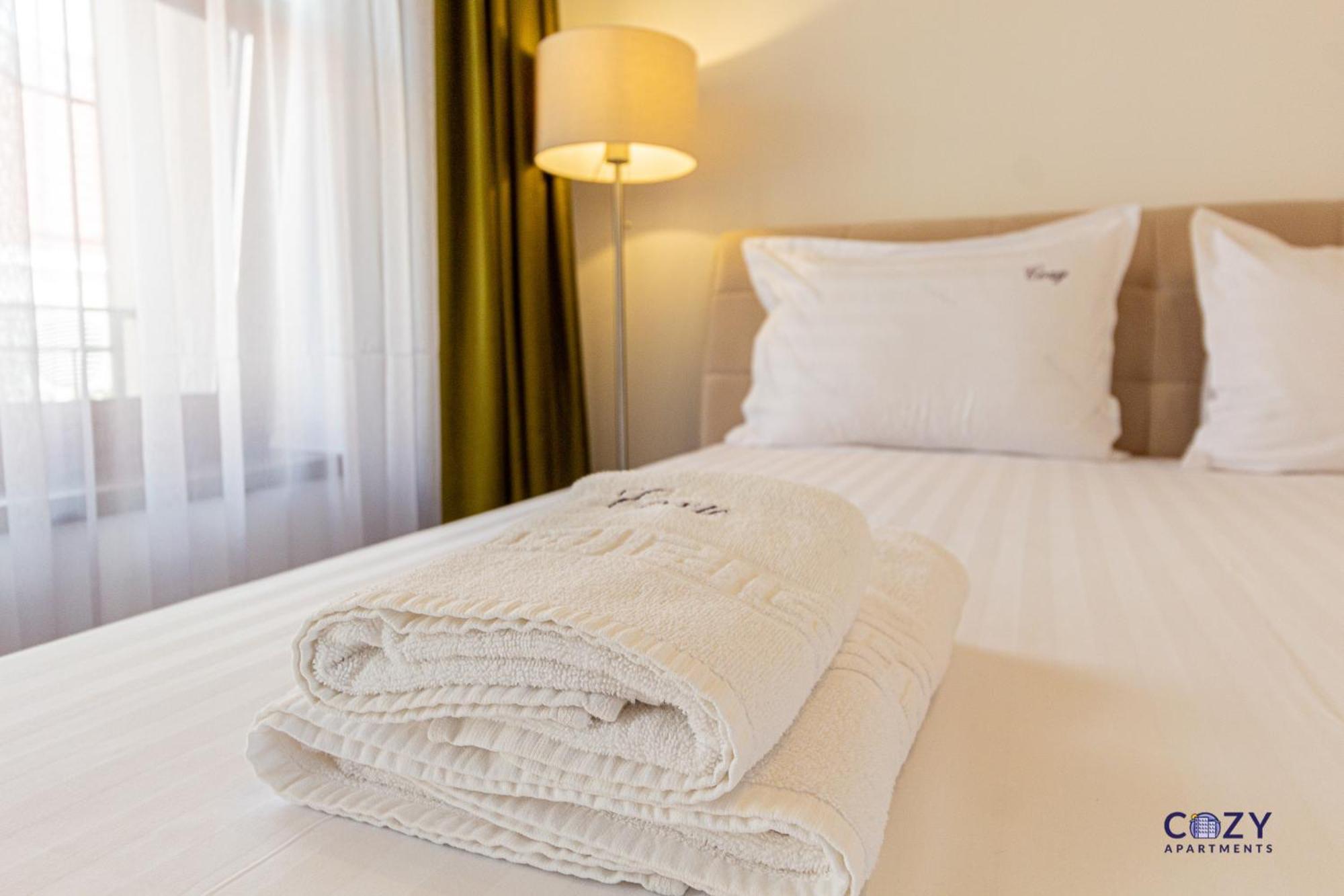 Cozy Brand New Boutique Aparthotel บราชอฟ ภายนอก รูปภาพ
